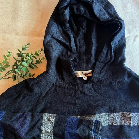 Lemlem 100% merino wool women's medium lilac hooded poncho shirt- Large - Picture 7 of 7